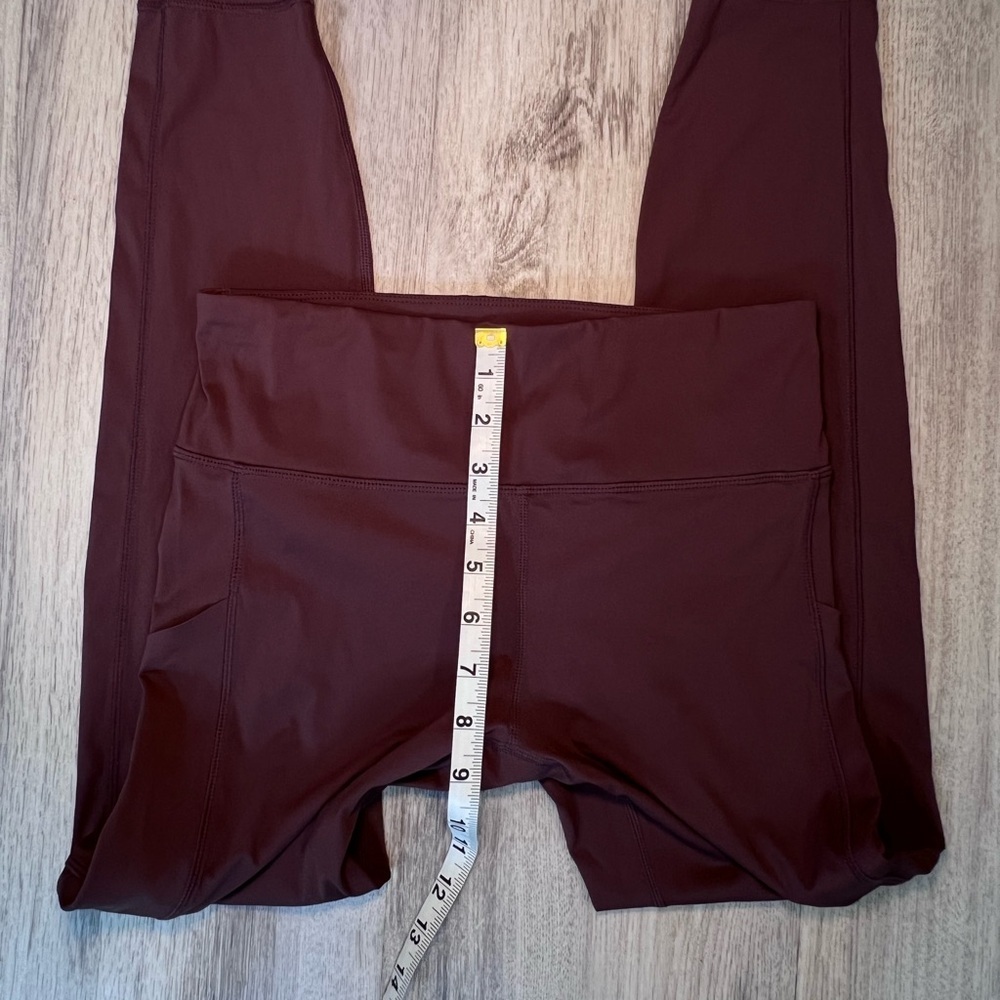 Vuori Dark Purple High-Waisted Leggings Size Small - Picture 7 of 9